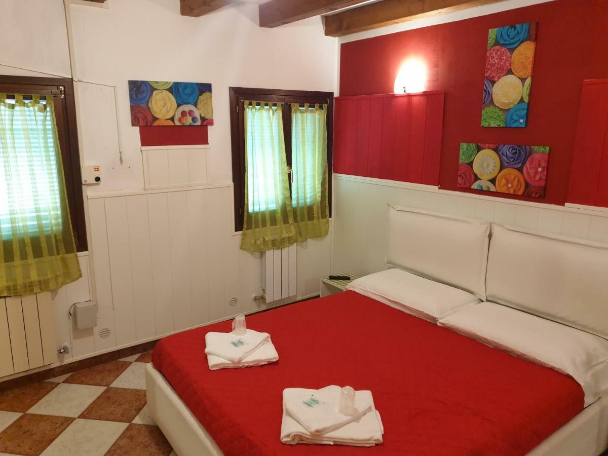 Ca' Del Sol Venezia Bed & Breakfast Bagian luar foto
