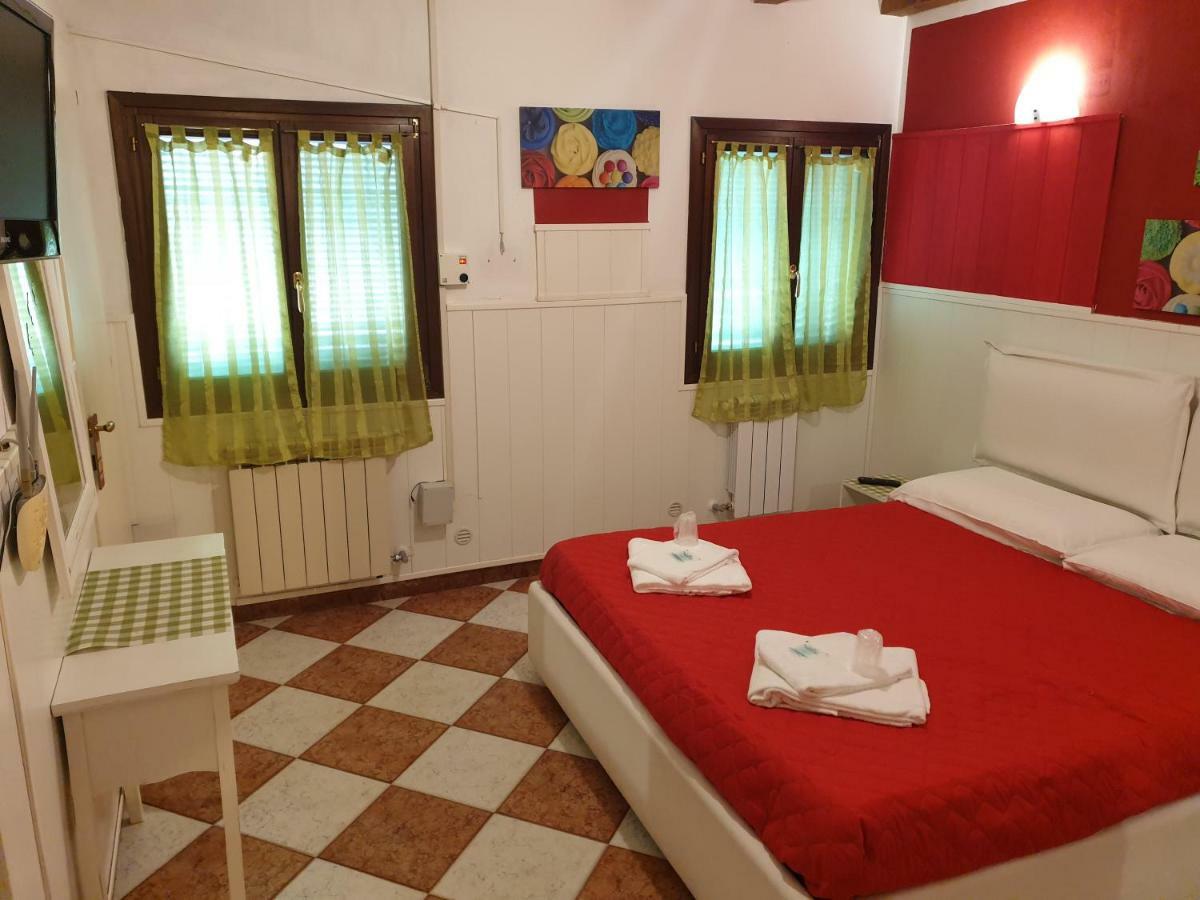 Ca' Del Sol Venezia Bed & Breakfast Bagian luar foto