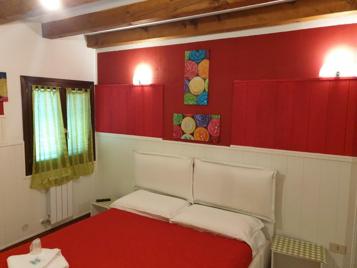 Ca' Del Sol Venezia Bed & Breakfast Bagian luar foto
