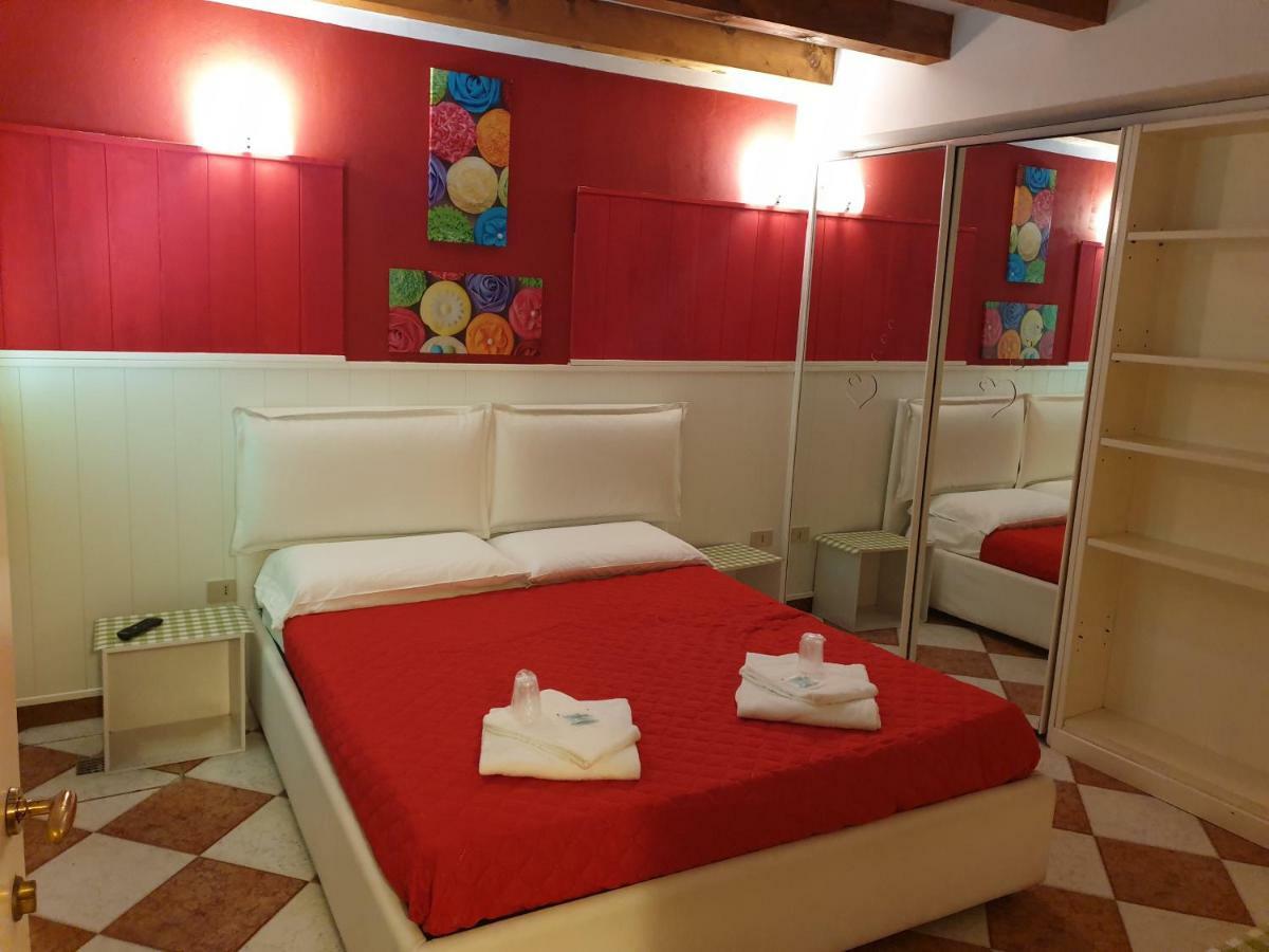 Ca' Del Sol Venezia Bed & Breakfast Bagian luar foto